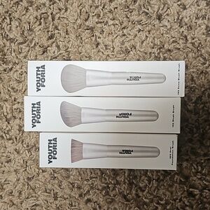 Three pack makeup brushes youthforia